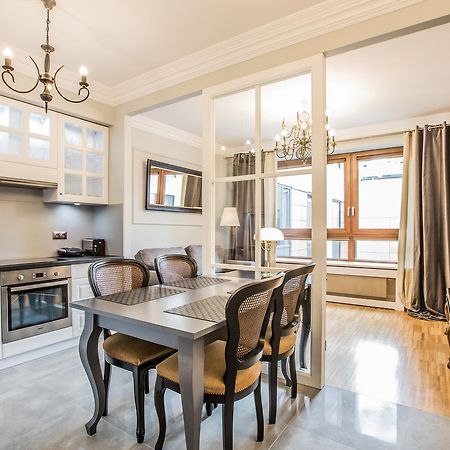 Exclusive Aparthotel Warsaw Ngoại thất bức ảnh