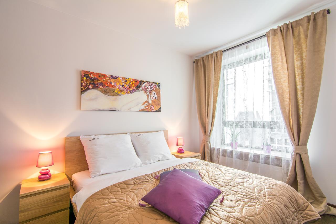Exclusive Aparthotel Warsaw Ngoại thất bức ảnh